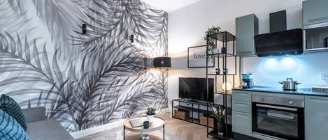 Apartment, 1 Bedroom, Smoking | Living area