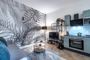 Apartment, 1 Bedroom, Smoking | Living area