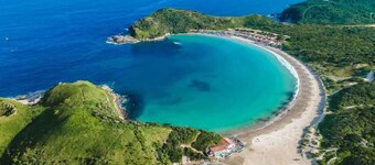 Tropical Beach / Center - Cabo Frio