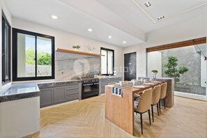 Villa, Private Pool, City View | Private kitchen - Dasha Villa by Kozystay - Jimbaran (Kutuh)