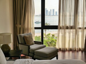 In-room safe, blackout curtains, iron/ironing board, free WiFi - Resort Apartments - Royal Amwaj South (Dubai)