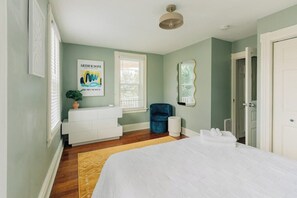 3 Schlafzimmer, Bügeleisen/Bügelbrett, Reisekinderbett, WLAN