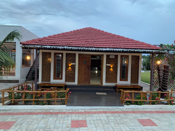Love Green Resorts - Tiruppur