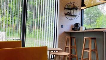 Comfort Apartment, Patio, Garden View | Living area