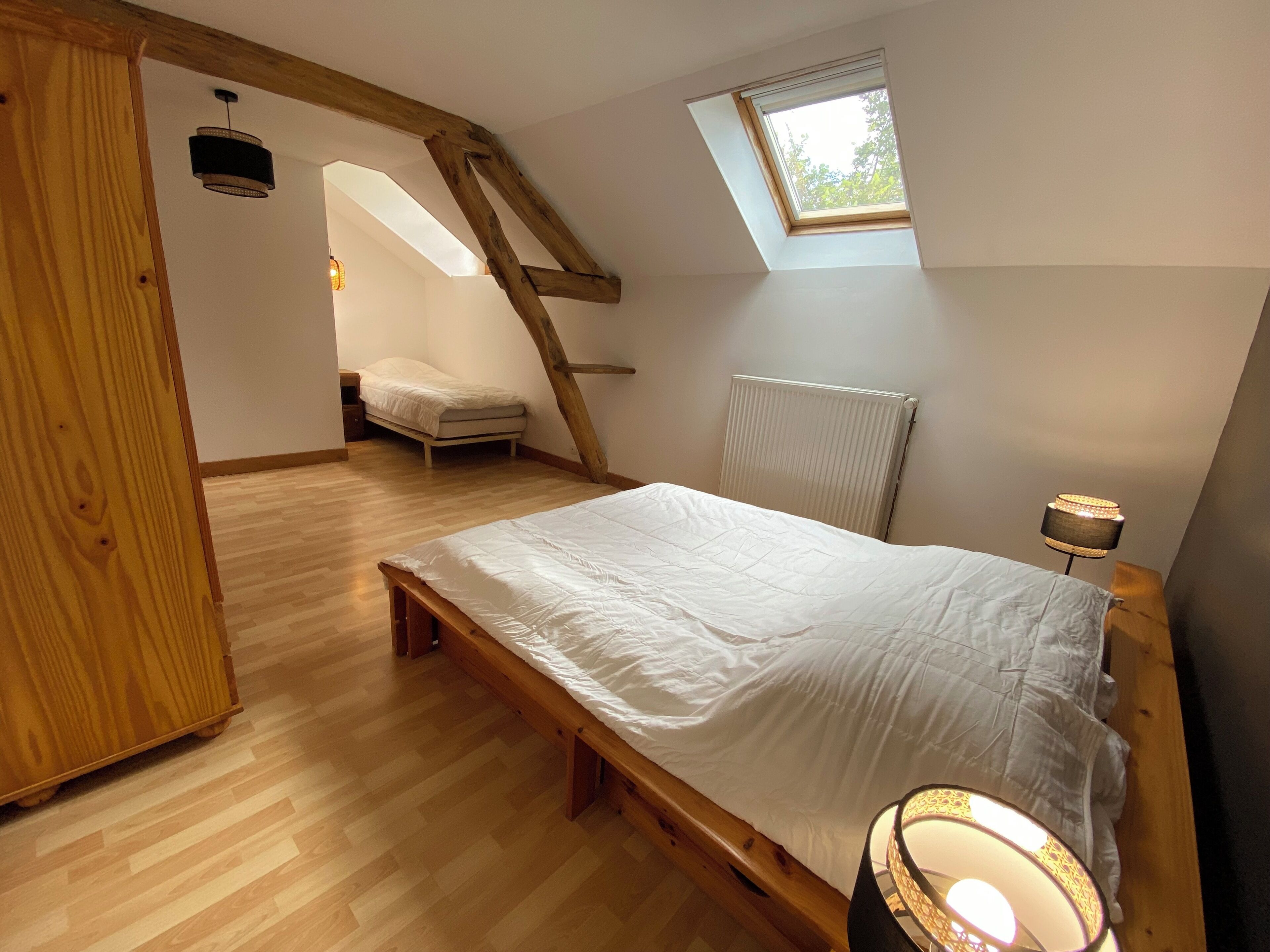 4 camere, ferro/asse da stiro, Wi-Fi, lenzuola