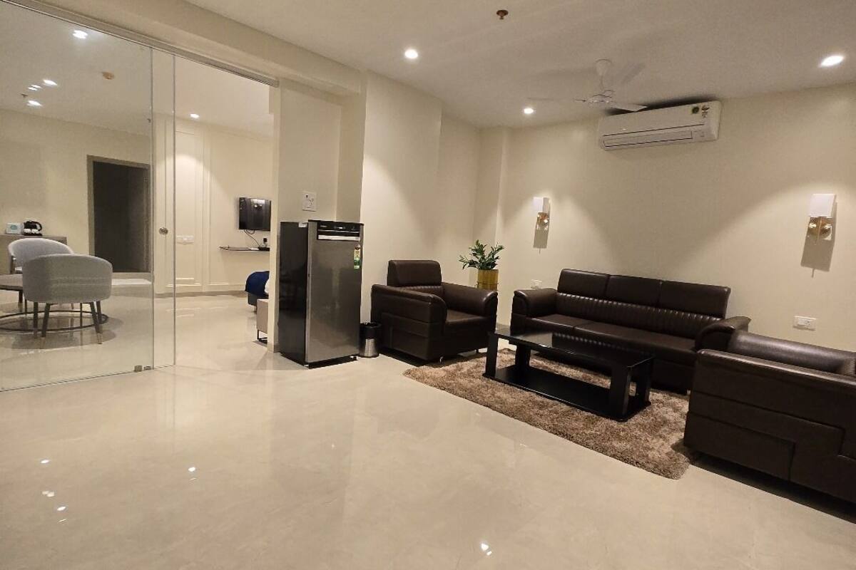 奢華套房 | 書桌、手提電腦工作空間、遮光窗簾/窗簾、隔音