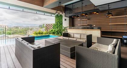 Inviting To Your Home Near The City Life