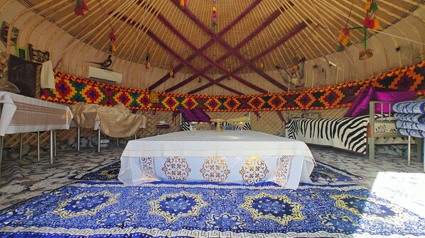 Interior - Nomad Island Bukhara (Saydon)