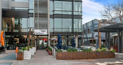 New Listing! Executive Rental - Steps to Vibrant Pearl Street Mall