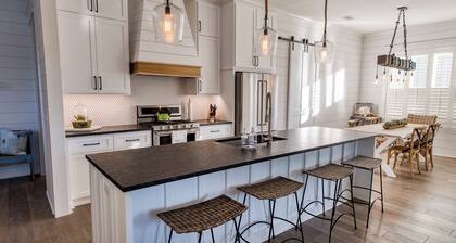 Pool & Hot tub • 3-Min Walk to Beach Stylish St. Simons Cottage