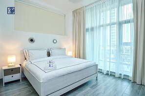 3 bedrooms, in-room safe, soundproofing, iron/ironing board - Elegant 3BR Apt. 4 Balconies in 29 Blvd (Dubai)