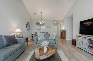 TV, printers - Ironwood 1634 - Stunning Corner Unit! (North Myrtle Beach)