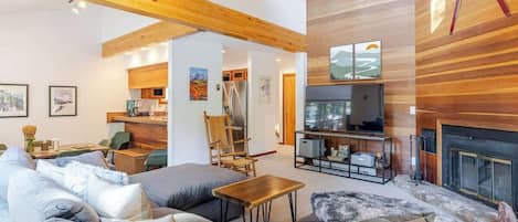 TV, fireplace, offices