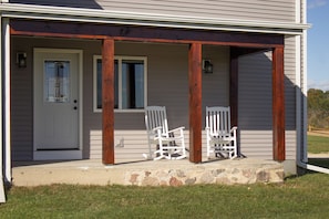 Exterior - Family friendly farmhouse near Cascade with AC- Enjoy a peaceful retreat! (Cascade)