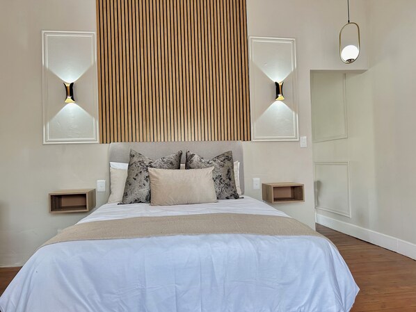 1 bedroom, iron/ironing board, WiFi, bed sheets - Botanical Haven, a unique living experience where nature meets modern luxury! (Johannesburg)