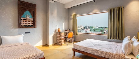 Trinity | Soundproofing, iron/ironing board, free WiFi