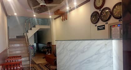 Four Season Guest House