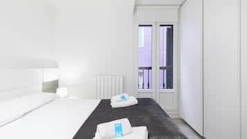 2 slaapkamers, een strijkplank/strijkijzer, wifi, beddengoed