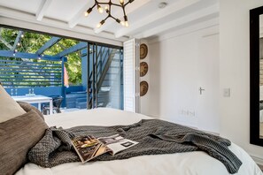 House | 3 bedrooms, Internet - De Waterkant Holiday Apt w Hot Tub The Honey Comb (Cape Town)