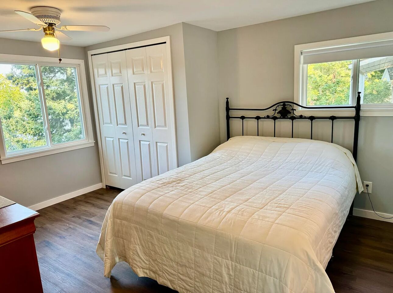 3 Schlafzimmer, Schreibtisch, kostenloses WLAN, Bettwäsche