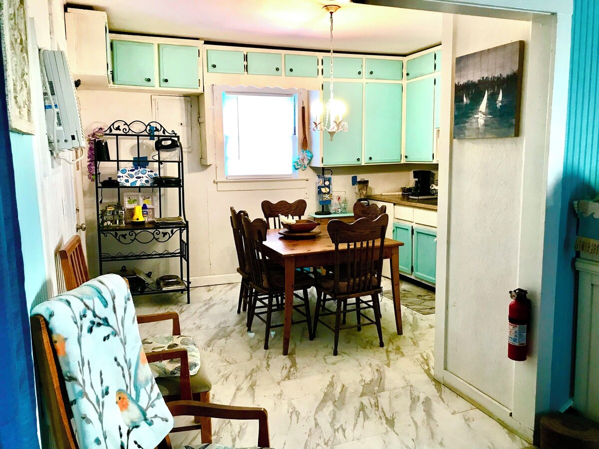 Photo 4 of Historic home 2-bedroom upstairs pet friendly apartment w/ pool in St. Aug