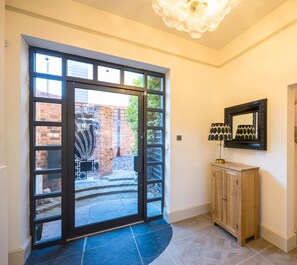 House | 4 bedrooms, desk, Internet - Dragon Court - 3 Beds Office Terrace Garden (Henley-on-Thames)