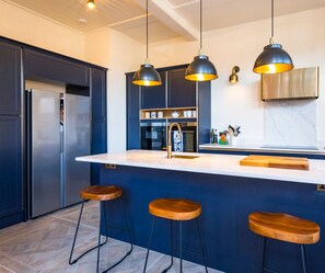 House | 4 bedrooms, desk, Internet - Dragon Court - 3 Beds Office Terrace Garden (Henley-on-Thames)