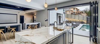 機場附近 Serenity Estates 5BR 現代度假村，專屬設施