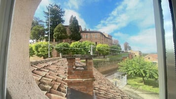 Interni