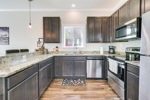 Cottage (2 Bedrooms) | Interior