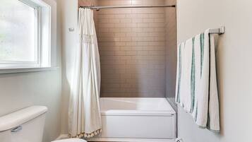 Cottage (2 Bedrooms) | Nội thất
