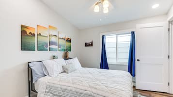 Cottage (2 Bedrooms) | Interior