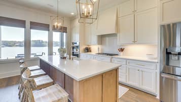 Rumah (4 Bedrooms) | Interior