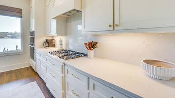 Rumah (4 Bedrooms) | Interior