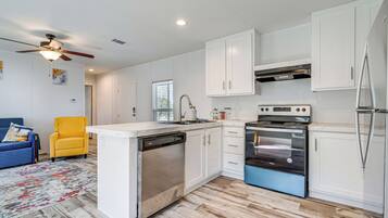 Rumah (5 Bedrooms) | Interior