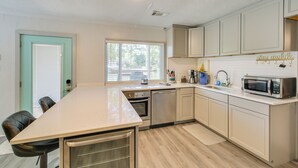 平房 (3 Bedrooms) | 住宿內部