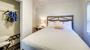 平房 (3 Bedrooms) | 住宿內部