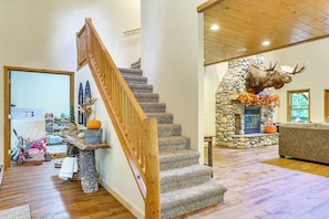 Interior - Private Deck & Fire Pit: Adirondack Family Home (Old Forge)