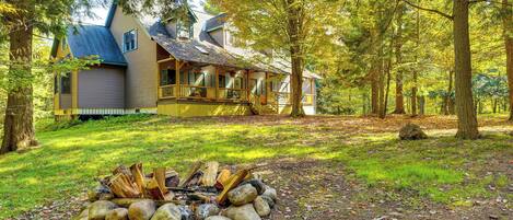 บ้านพัก (3 Bedrooms) | ด้านหน้าที่พัก