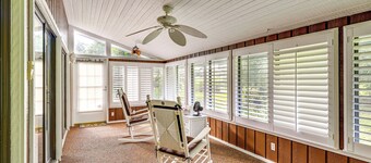 Pet-friendly Haines City Gem w/ Community Pool