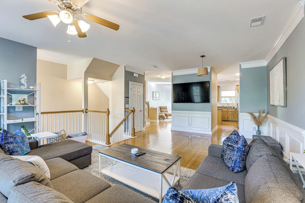 Townhome 3 Mi to Wescott Park & Golf Course! - Summerville, SC