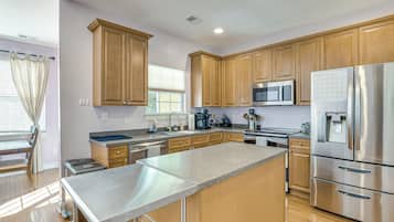 Apartment (4 Bedrooms) | Interior