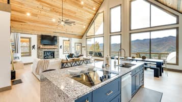 House (3 Bedrooms) | Bahagian dalam