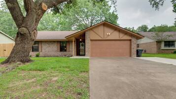 House (3 Bedrooms) | Bahagian dalam