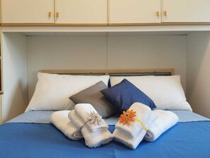 3 soverom, strykejern/-brett, wi-fi (inkludert) og sengetøy