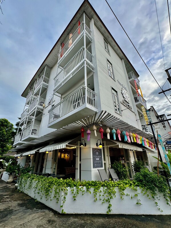 Front of property - WUA LAI Boutique Hotel - Chiang Mai (Chiang Mai)