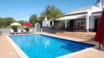 Villa, 3 camere da letto, accessibile ai disabili, fumatori | Piscina | Piscina all'aperto