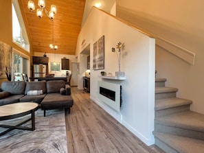 Living area - Geiler Corner Resort  (Wasagaming)