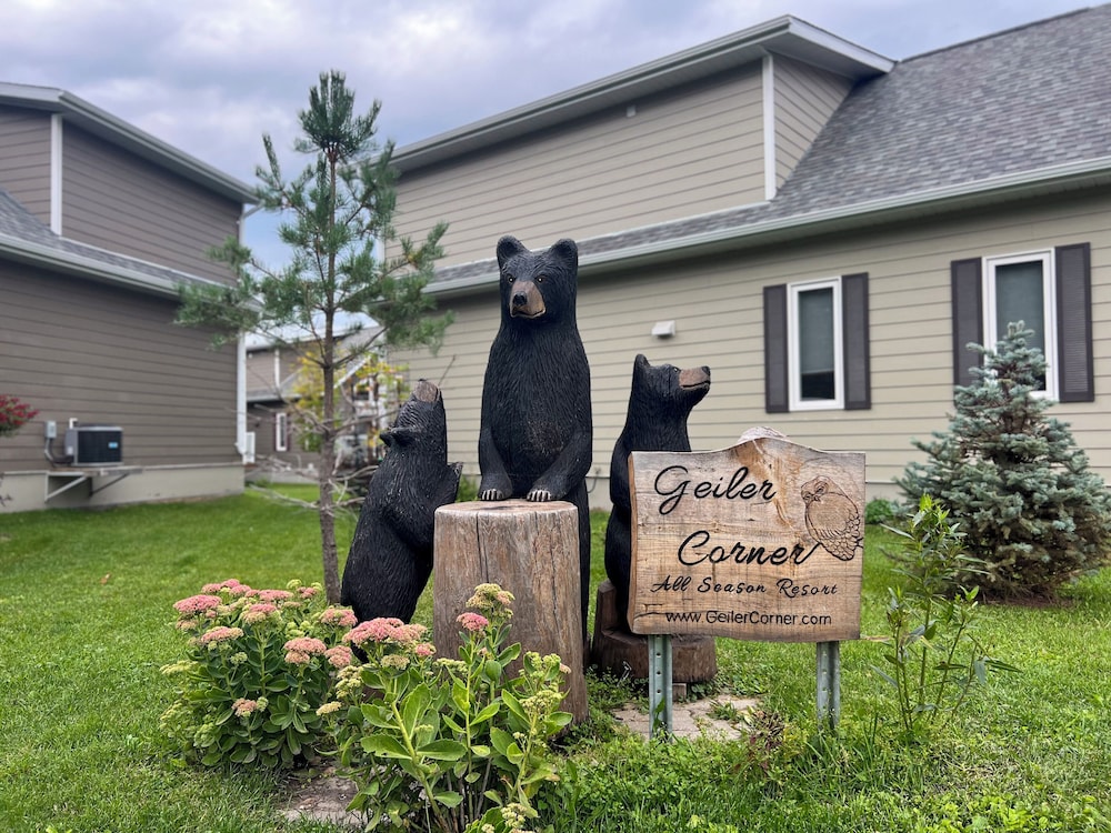 Geiler Corner - All Season Luxury Cabins