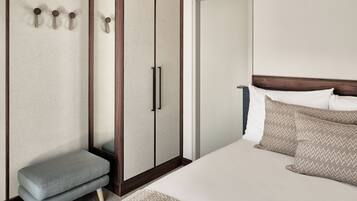 4 bedrooms, premium bedding, in-room safe, laptop workspace